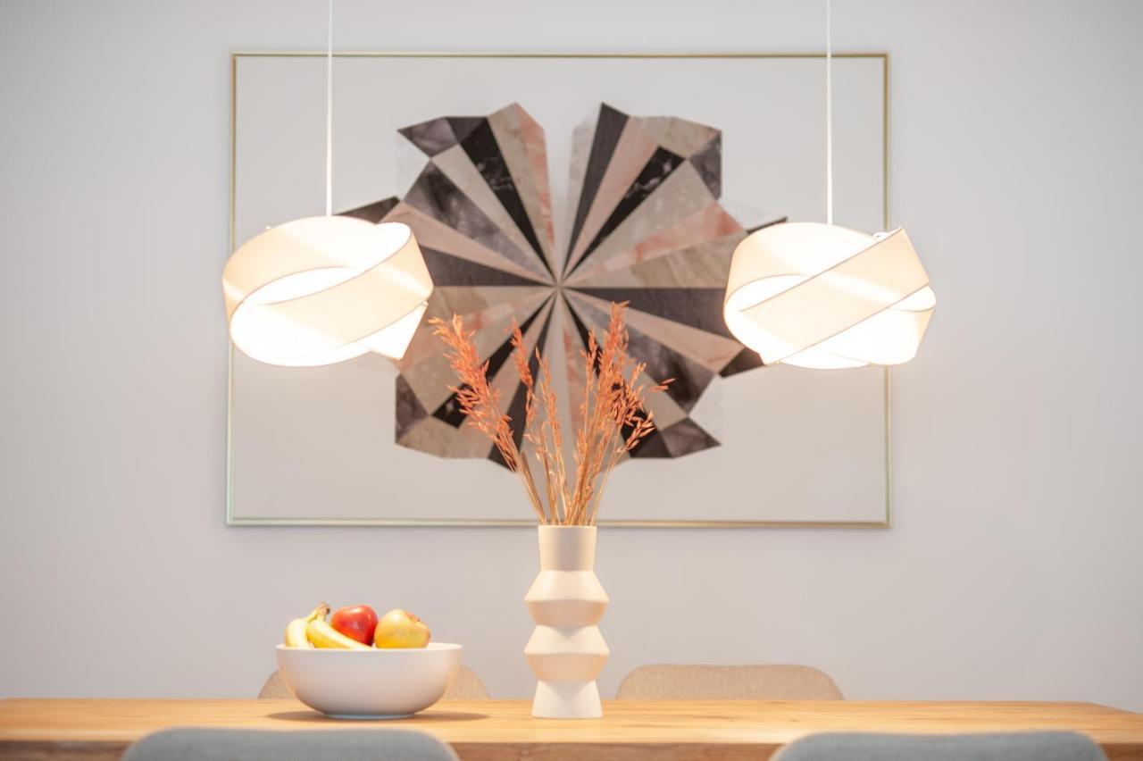 Mel&Bens Modern Oak-Apartments Fuer Bis Zu 12 Personen BRE Εξωτερικό φωτογραφία