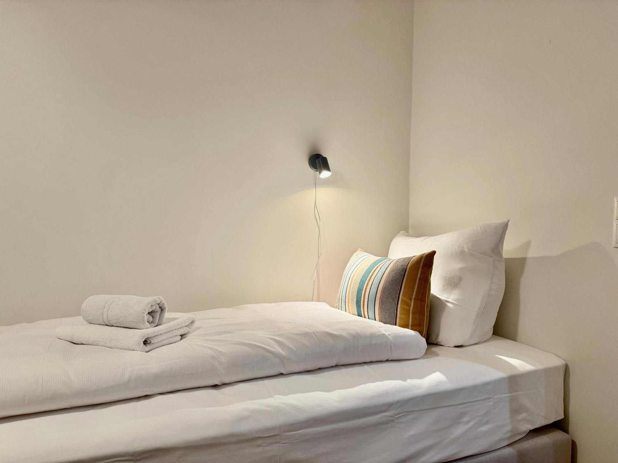 Mel&Bens Modern Oak-Apartments Fuer Bis Zu 12 Personen BRE Εξωτερικό φωτογραφία
